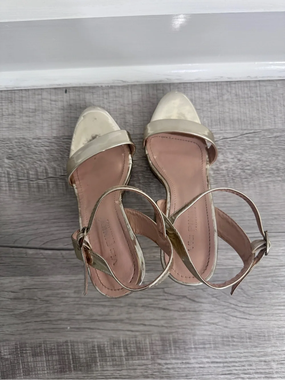Via Pinky Metallic Gold Ankle Strap Platform Heels Size 6⁠